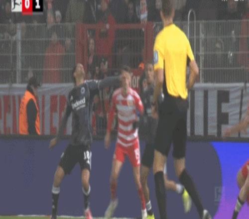 费兰托雷斯,巴萨,场里程碑,博鱼体育,博鱼体育官方,博鱼体育官网,博鱼体育入口,博鱼体育登录